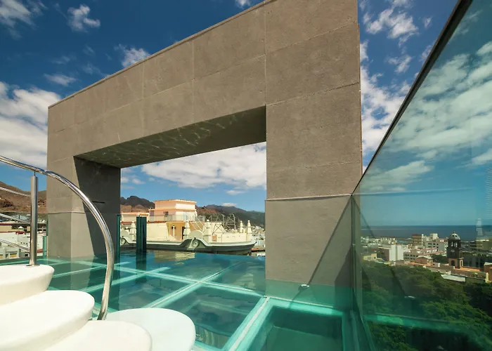 Innside Tenerife Santa Cruz מלון 4*