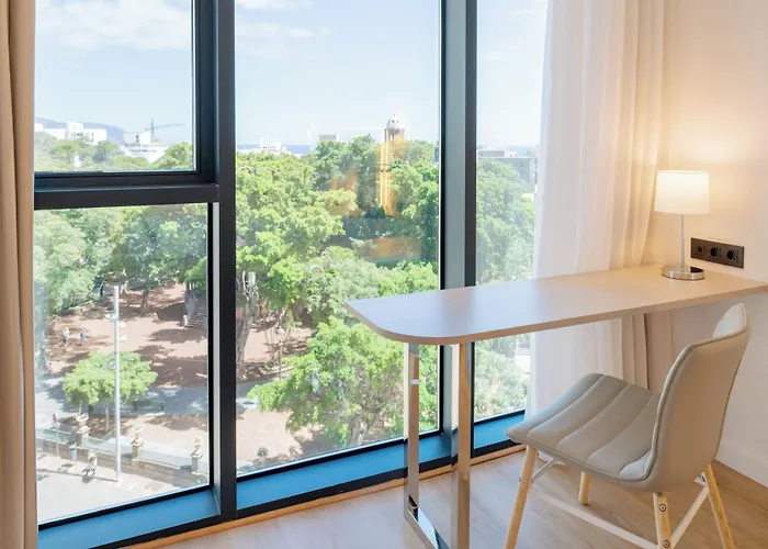 Innside Tenerife Santa Cruz מלון 4*